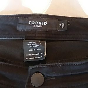 Torrid size 18 black jeggings